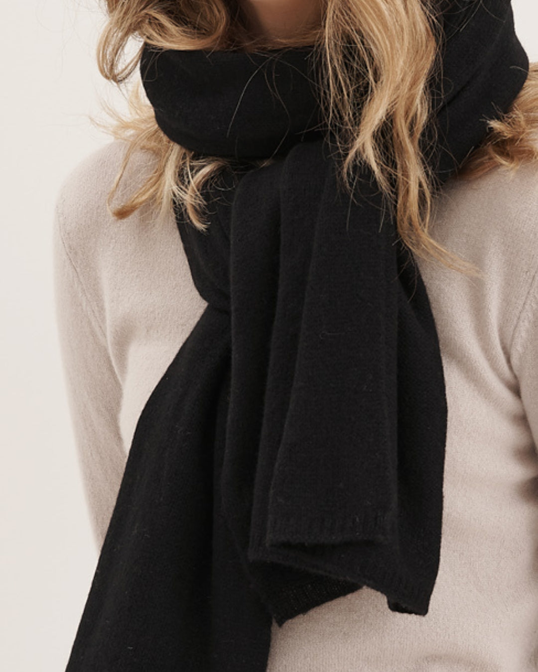 CASHMERE SCARF SHAWL IN ONE - BLACK