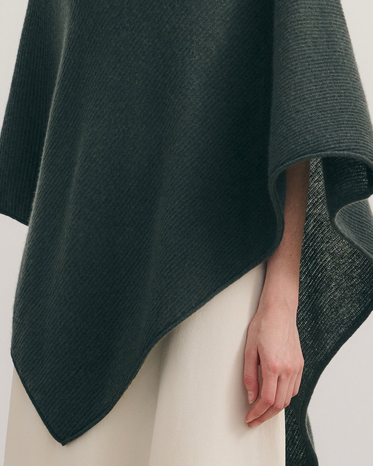 LIKE A BREEZE CASHMERE UTILITY PONCHO - TEA LEAF