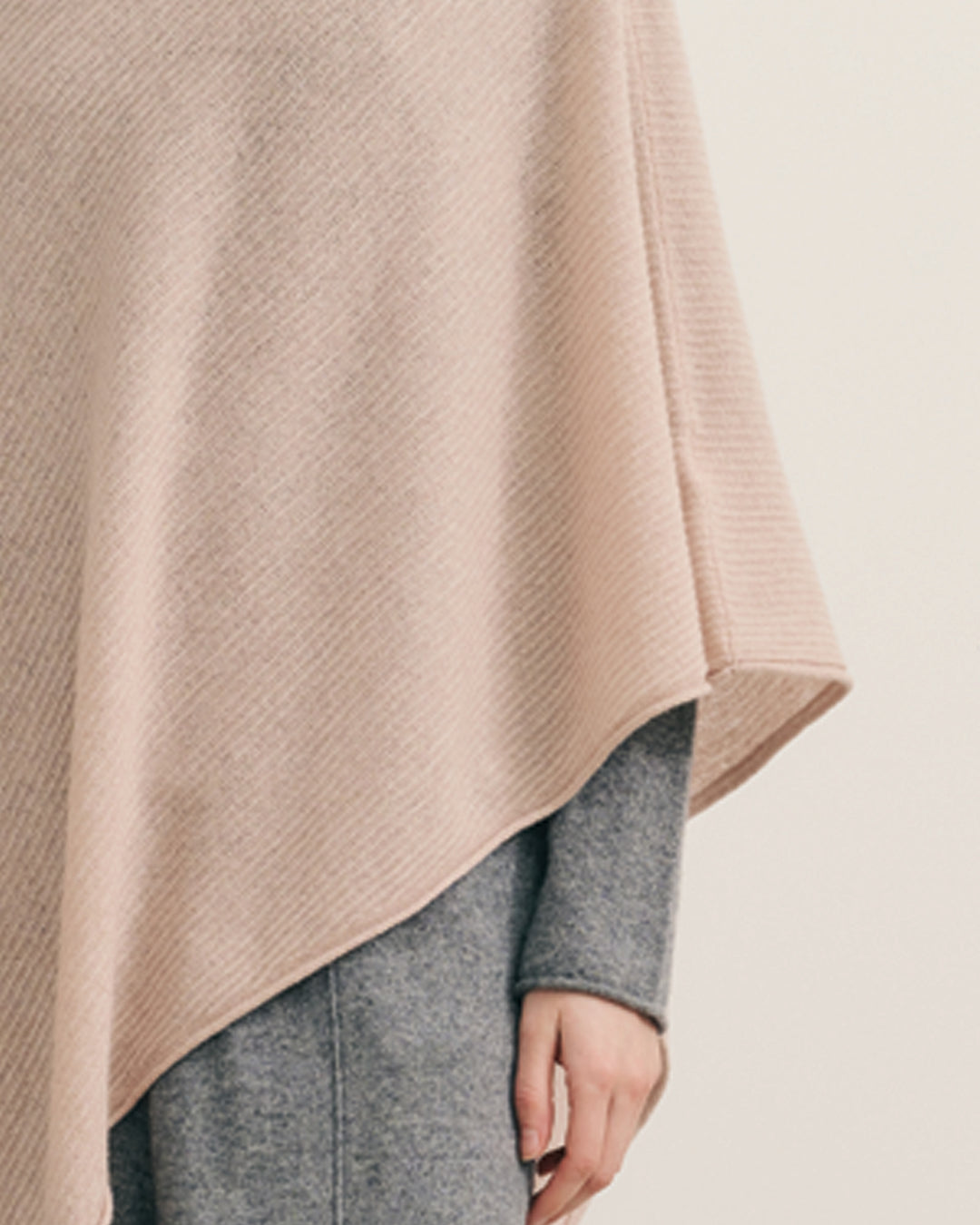 UTOPIA UTILITY PONCHO - DUSKY ROSE
