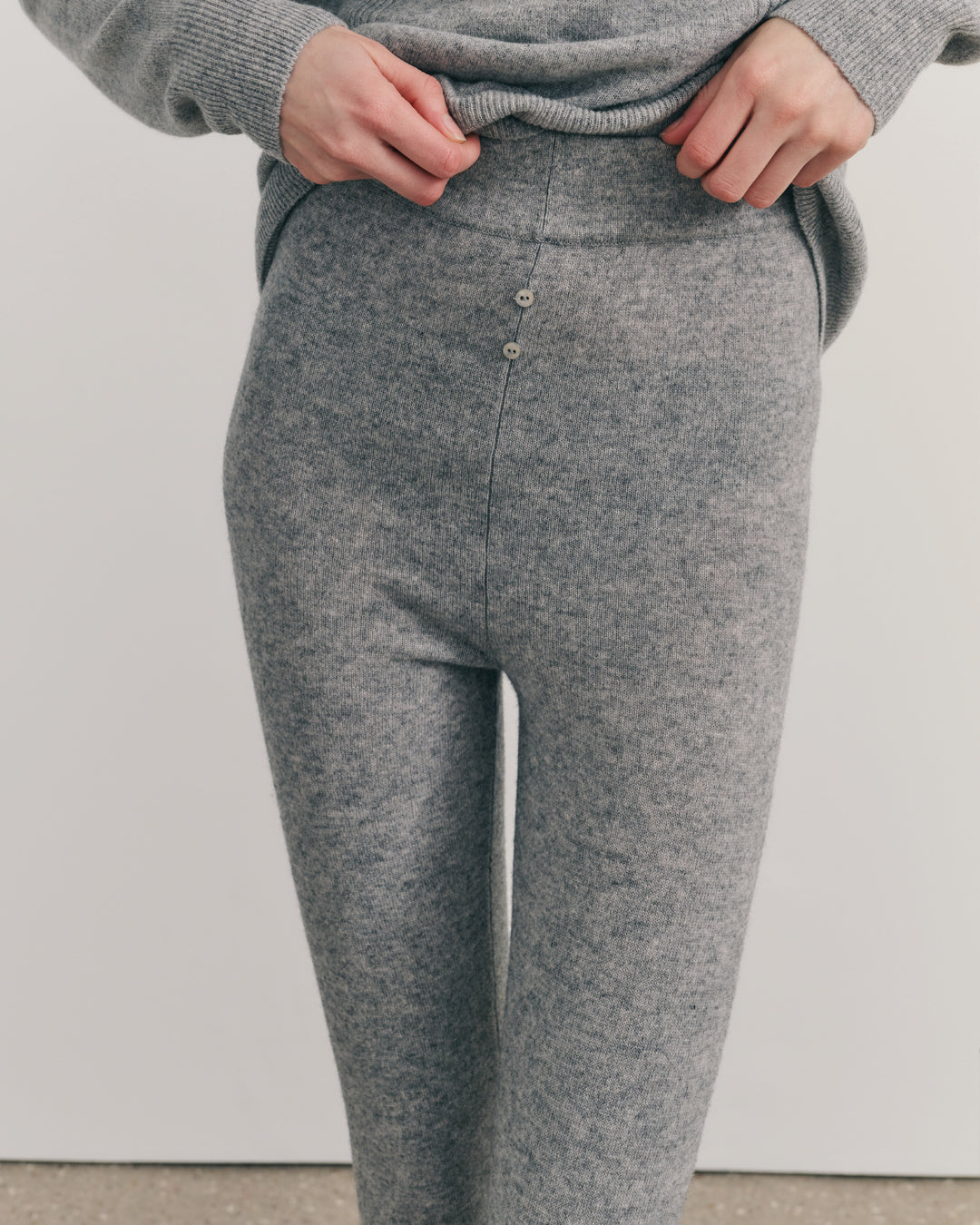 CASHMERE LEGGINGS - GREY