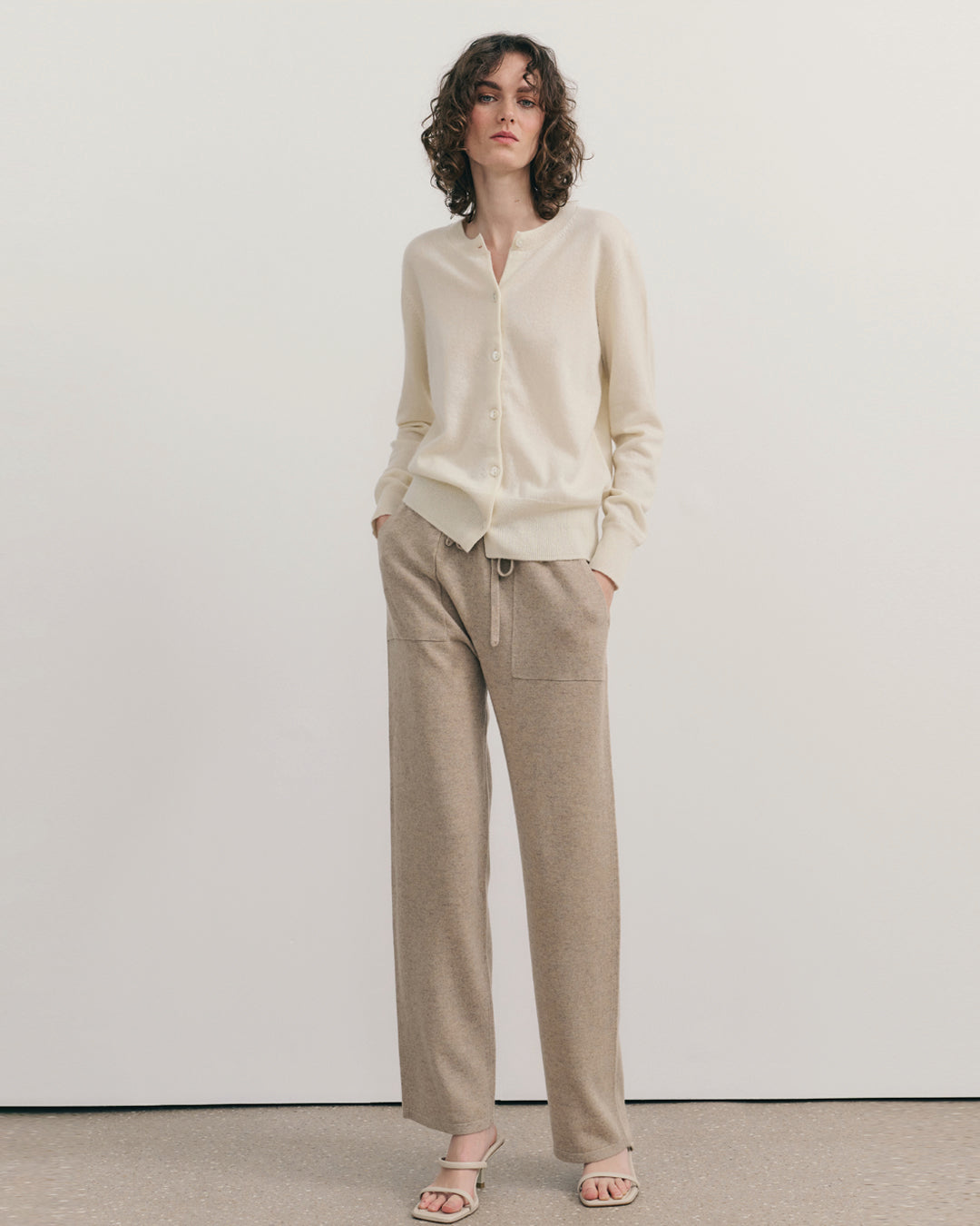 CASHMERE STRAIGHT LEG PANTS - WHEAT