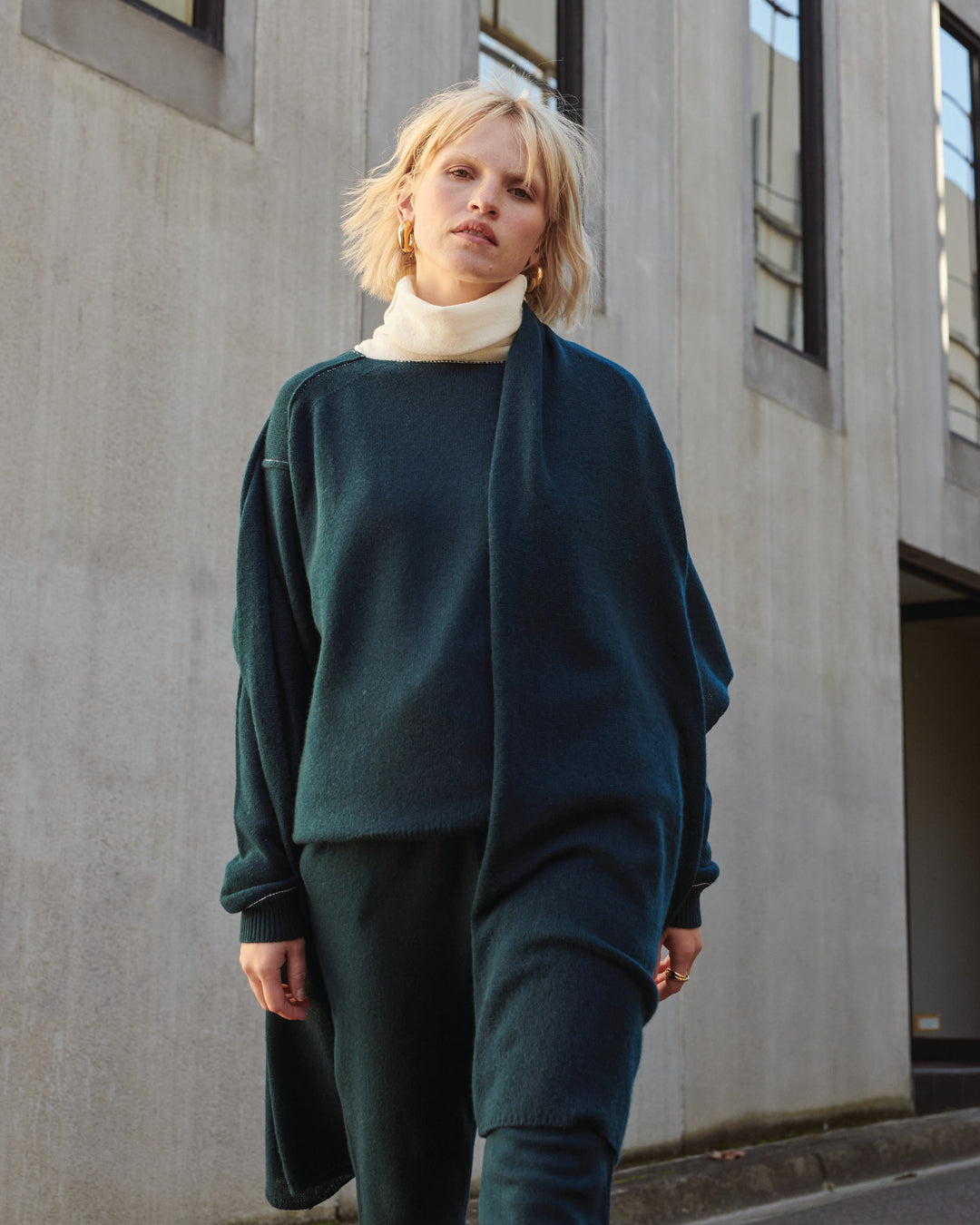 REVERSE ANT STITCH SLOUCHY PULLOVER - DARK TEAL