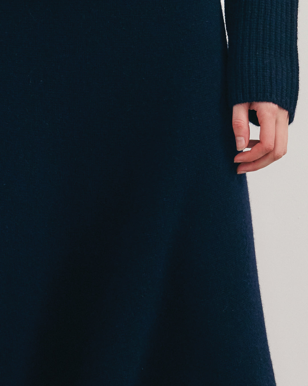 CASHMERE BLEND ASYMMETRICAL SKIRT - NAVY