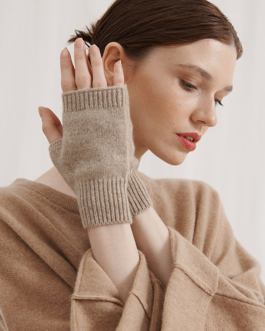 CASHMERE WRIST WARMER MITTENS - WHEAT