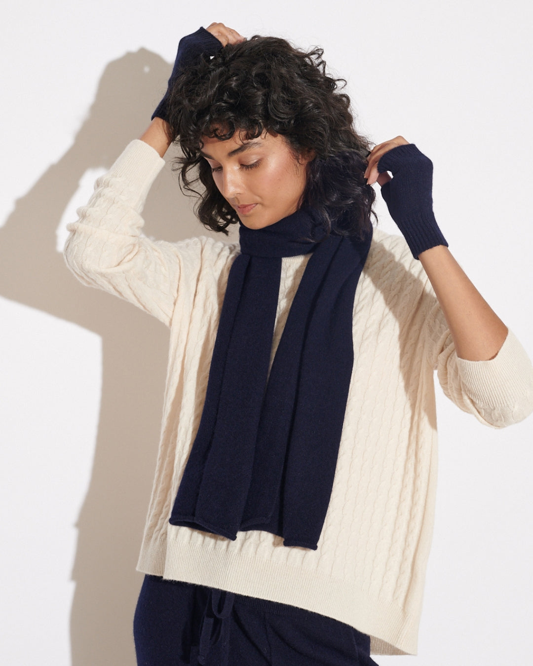 EVERYDAY CASHMERE SCARF - NAVY