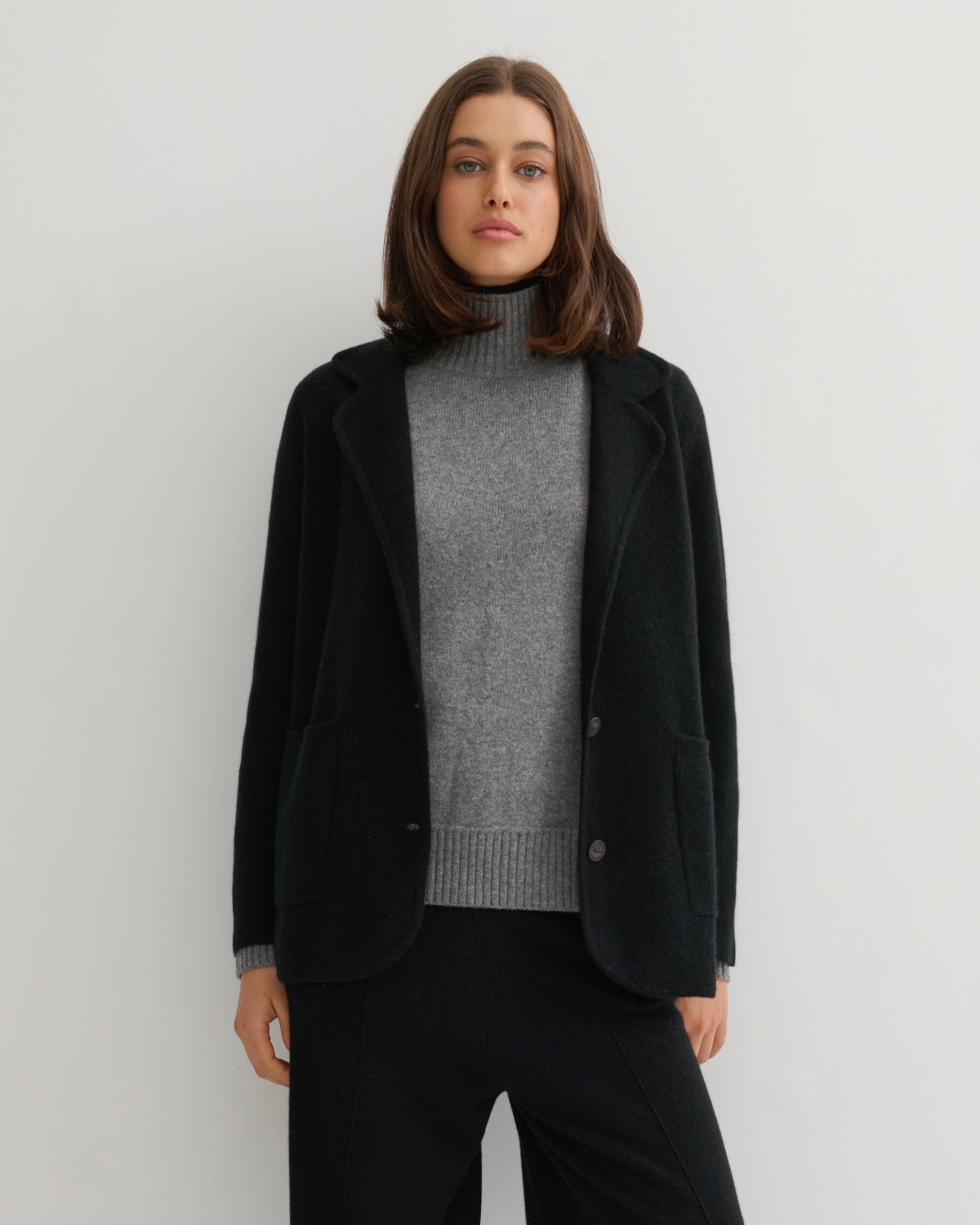 CASHMERE POWER BLAZER - BLACK