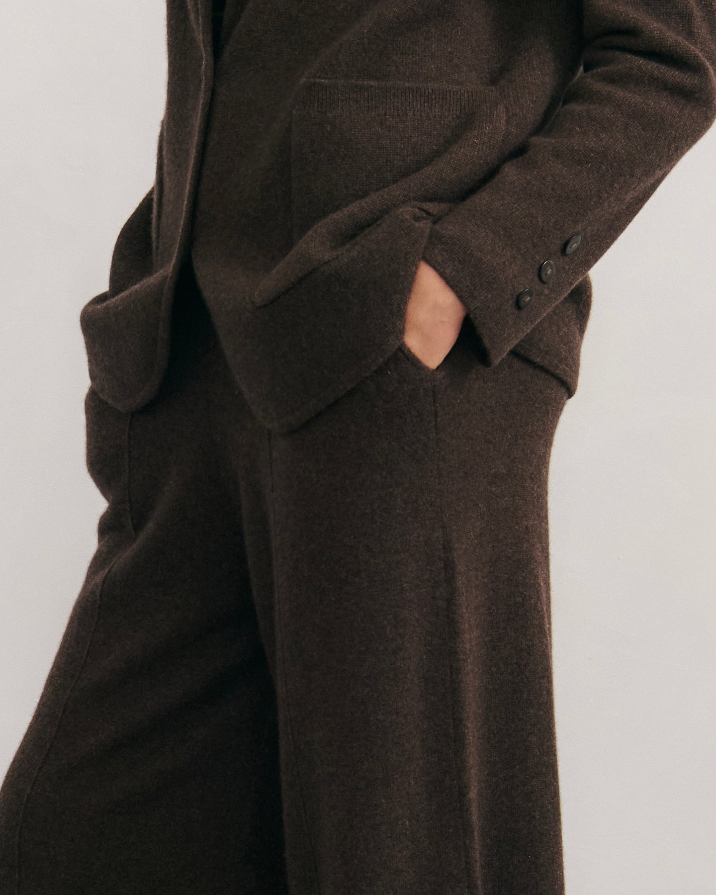 CASHMERE POWER BLAZER - CHOCOLATE
