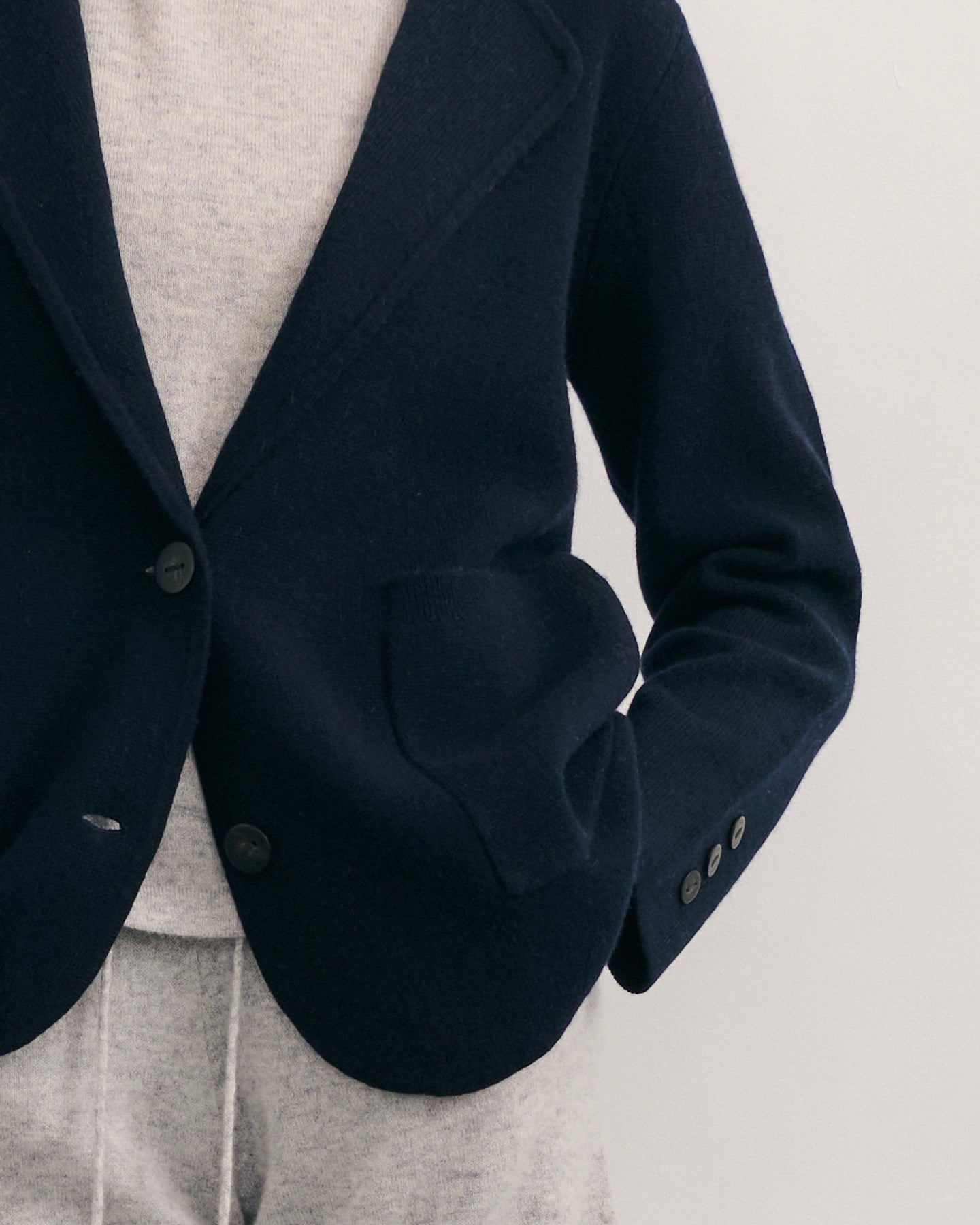 CASHMERE POWER BLAZER - NAVY