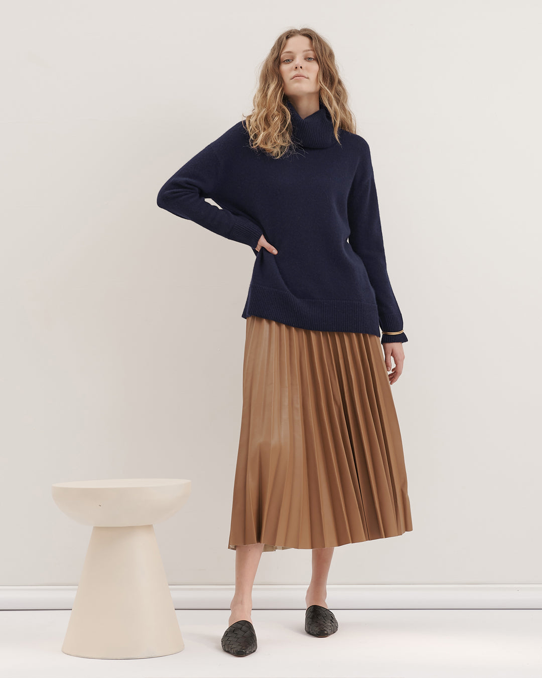 CHUNKY OVERSIZED ROLLNECK PULLOVER - NAVY