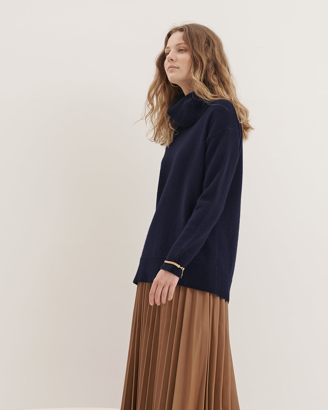CHUNKY OVERSIZED ROLLNECK PULLOVER - NAVY
