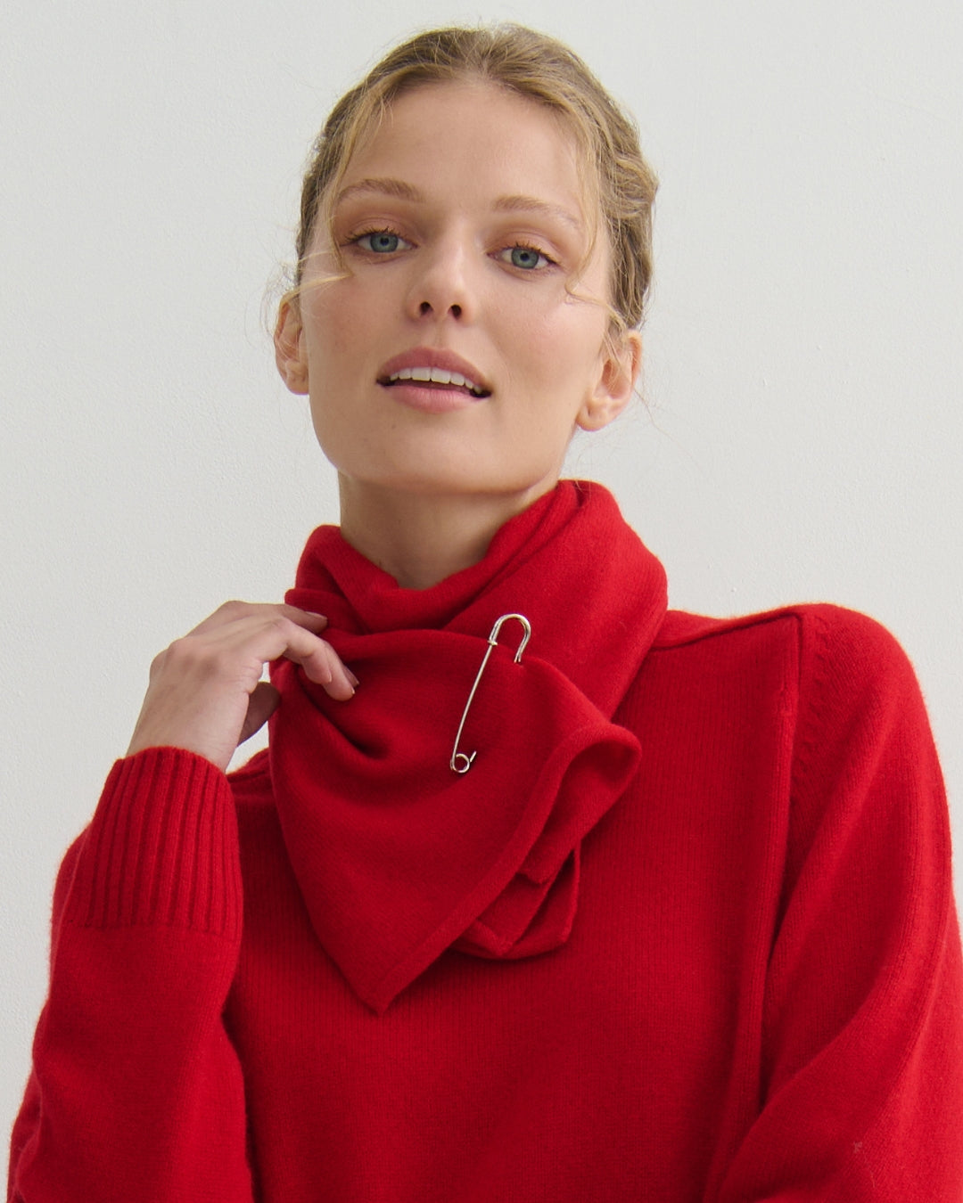EVERYDAY CASHMERE SCARF - SCARLET RED