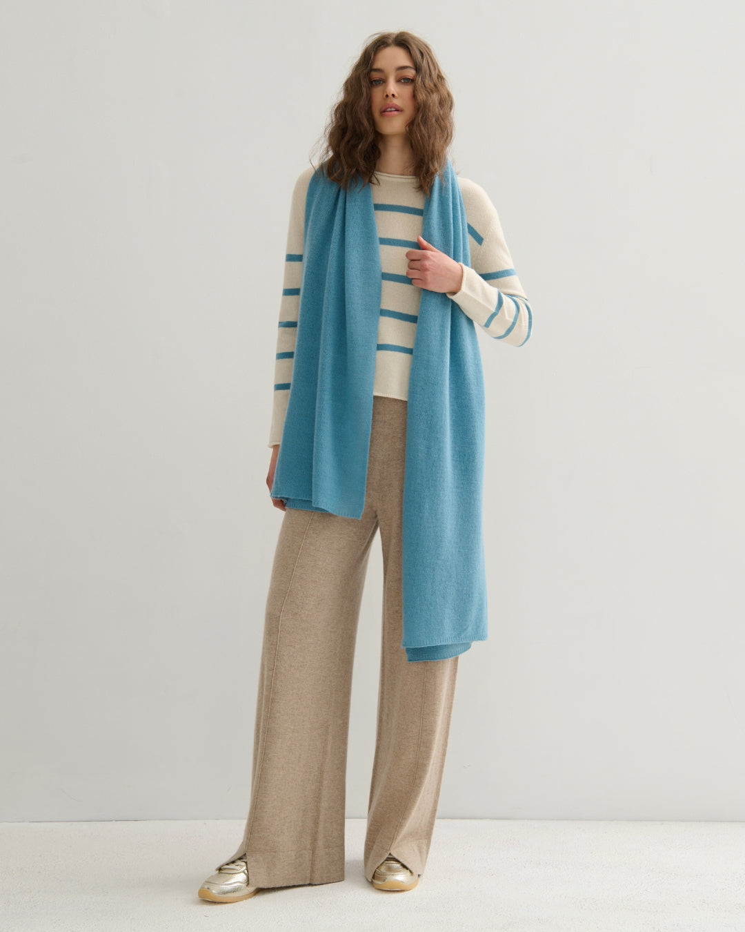 CASHMERE SCARF SHAWL IN ONE - LAKE BLUE