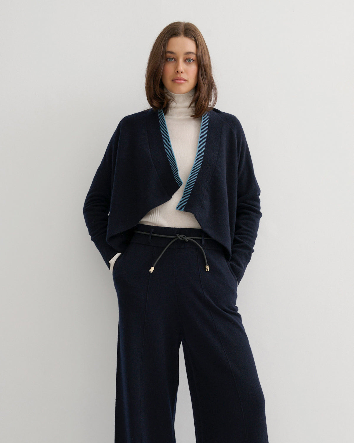 CASHMERE UPSIDE DOWN CARDIGAN - NAVY