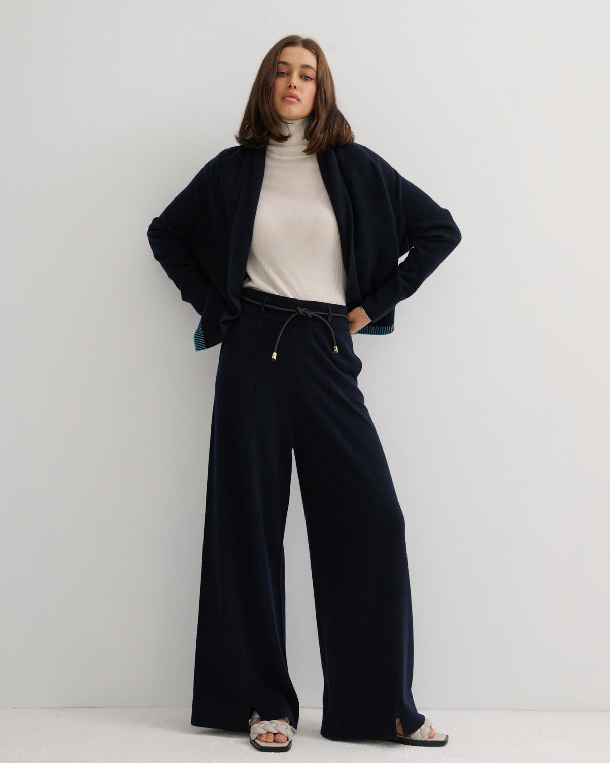 CASHMERE UPSIDE DOWN CARDIGAN - NAVY