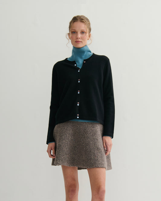 EASY DAYS CASHMERE DOUBLE BOTTON CARDIGAN - BLACK