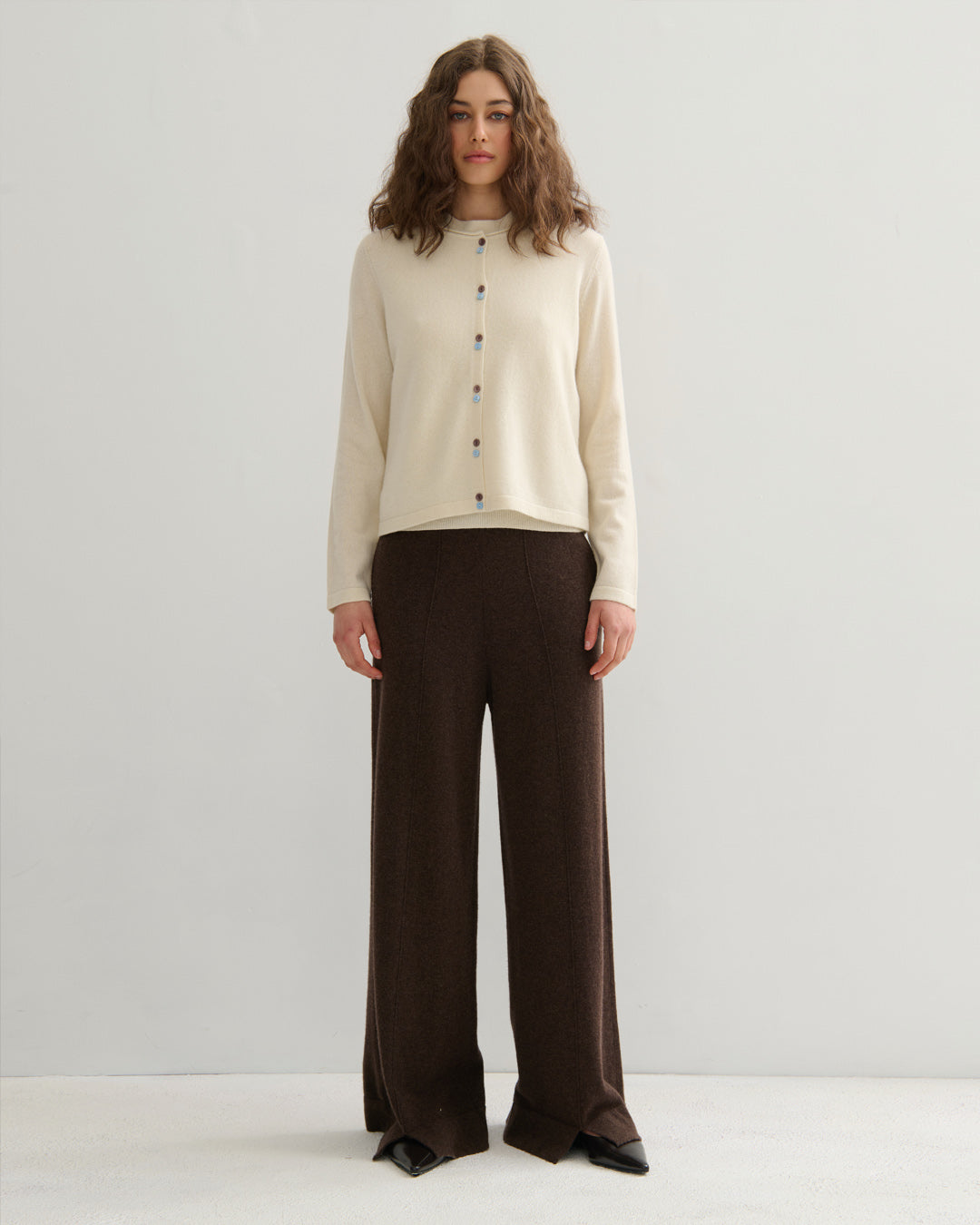 EASY DAYS CASHMERE DOUBLE BOTTON CARDIGAN - CREAM RAW