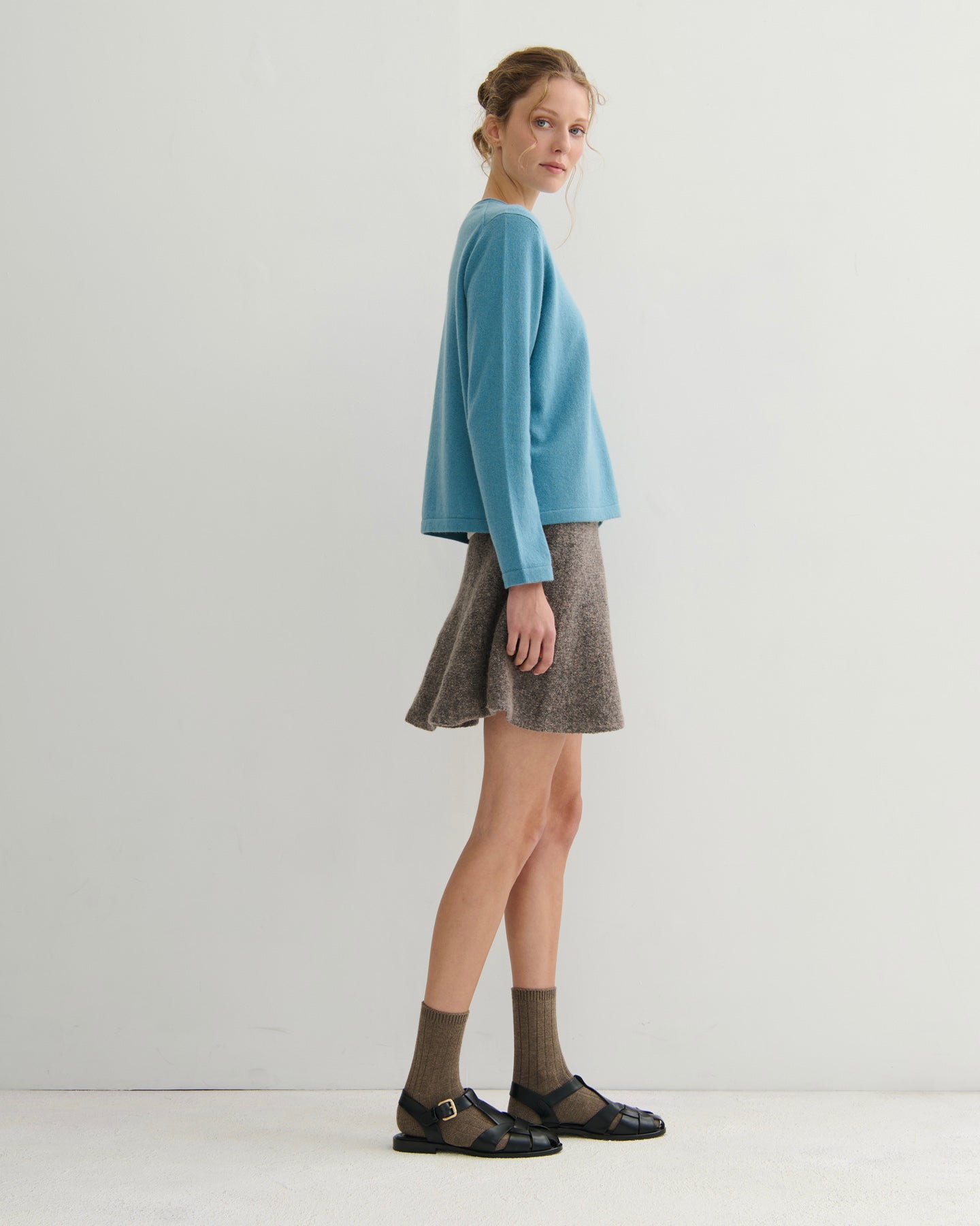 EASY DAYS CASHMERE DOUBLE BOTTON CARDIGAN - LAKE BLUE