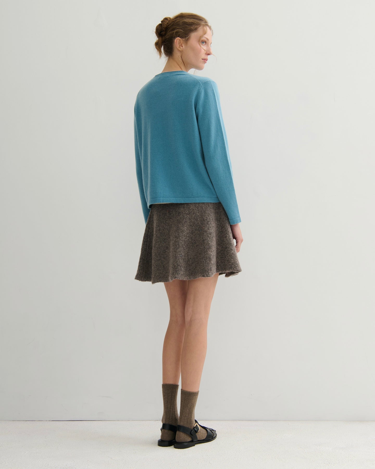 EASY DAYS CASHMERE DOUBLE BOTTON CARDIGAN - LAKE BLUE