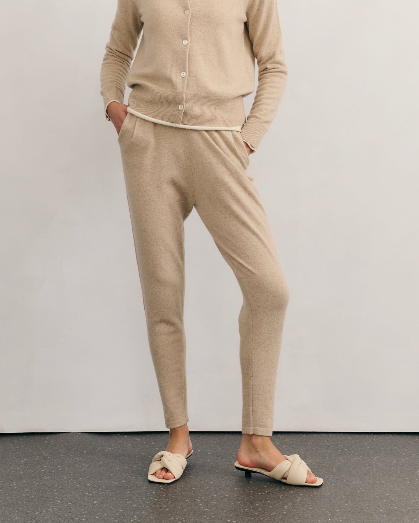 BE SPOILED CASHMERE TRACK PANTS - BEIGE RAW