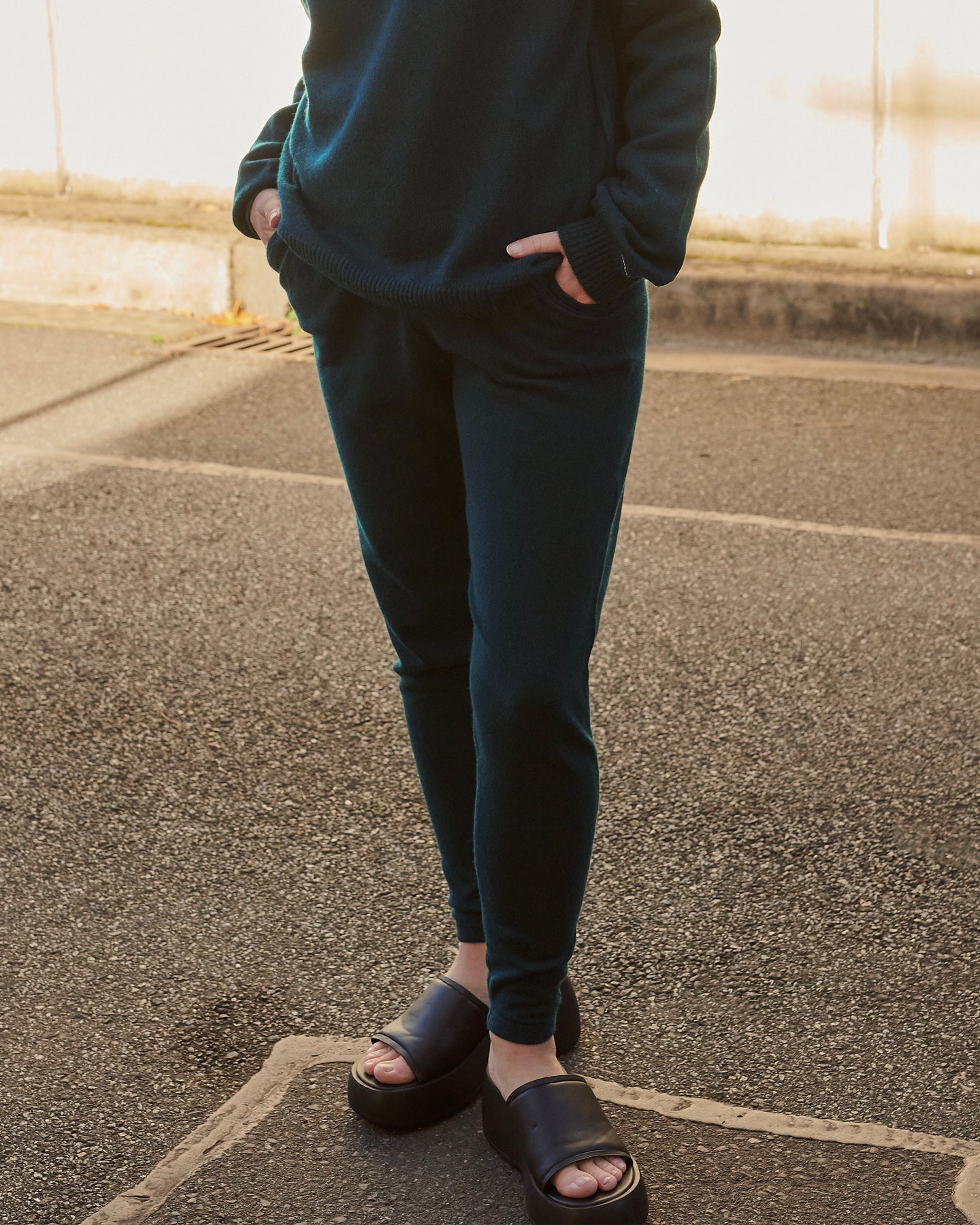 BE SPOILED CASHMERE TRACK PANTS - DARK TEAL