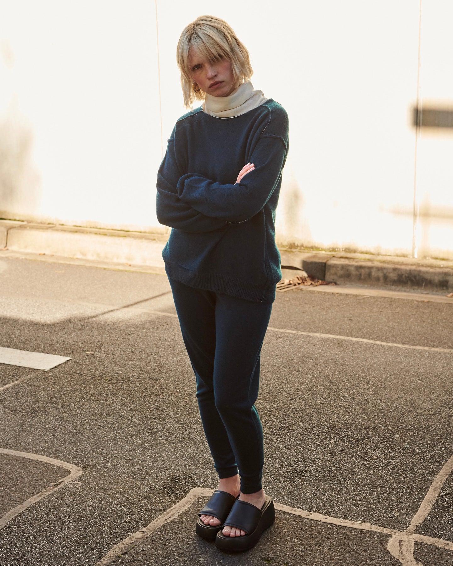 BE SPOILED CASHMERE TRACK PANTS - DARK TEAL
