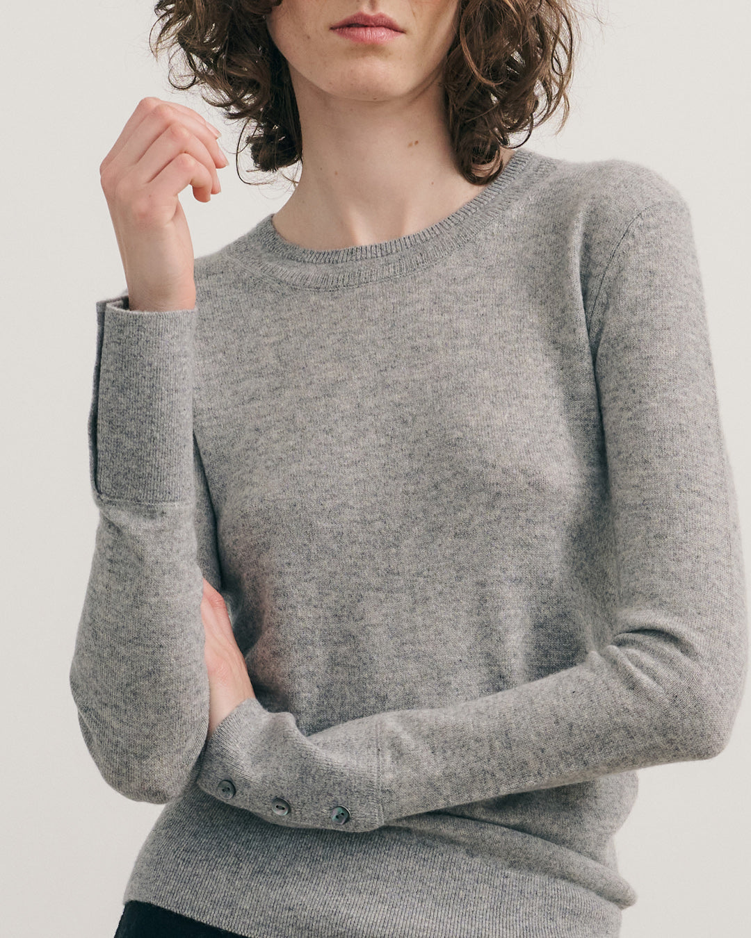 CASHMERE UTOPIA LUXFIT CREW - STEEL GREY