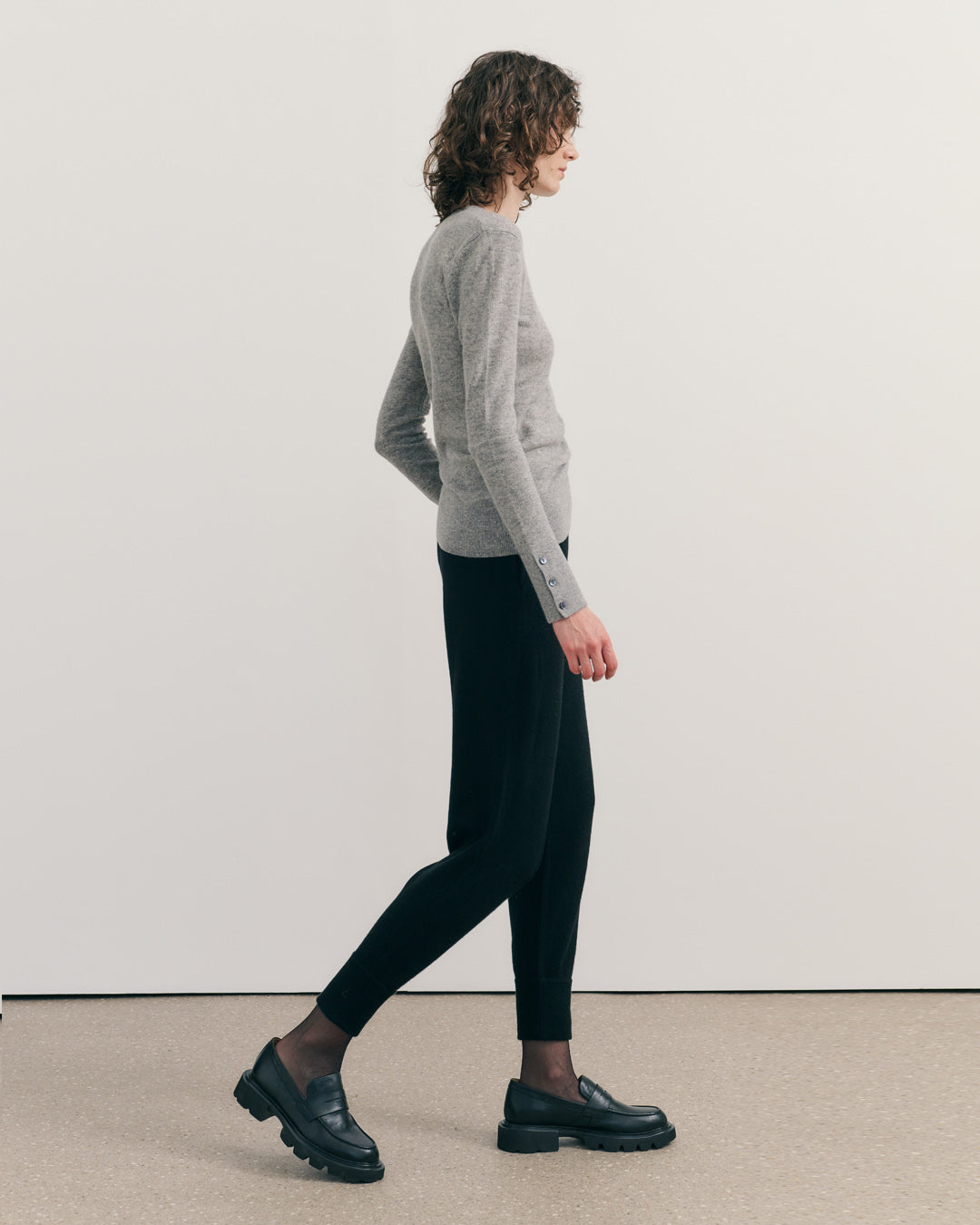 CASHMERE UTOPIA LUXFIT CREW - STEEL GREY