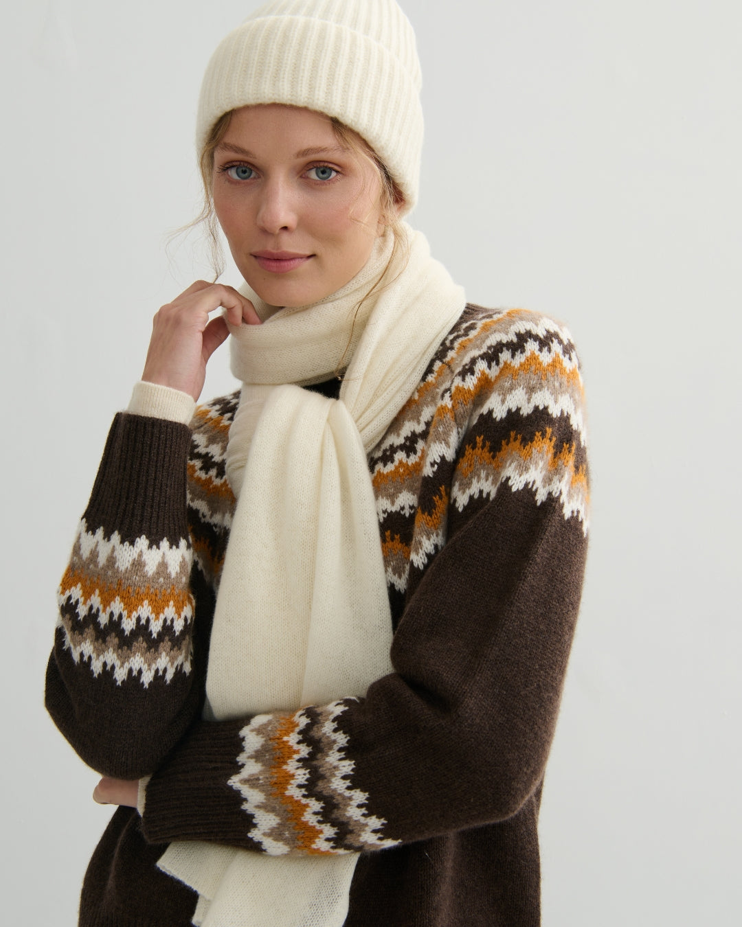 CASHMERE HIGHLAND CASHMERE FAIR ISLE - CHOCOLATE