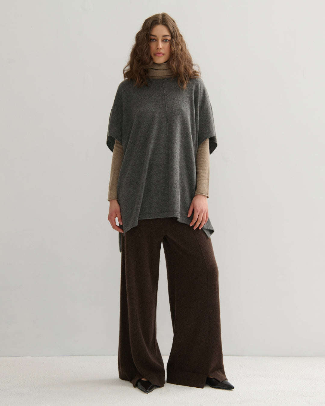 CASHMERE OVERSIZED PONCHO STYLE PULLOVER - DARK GREY