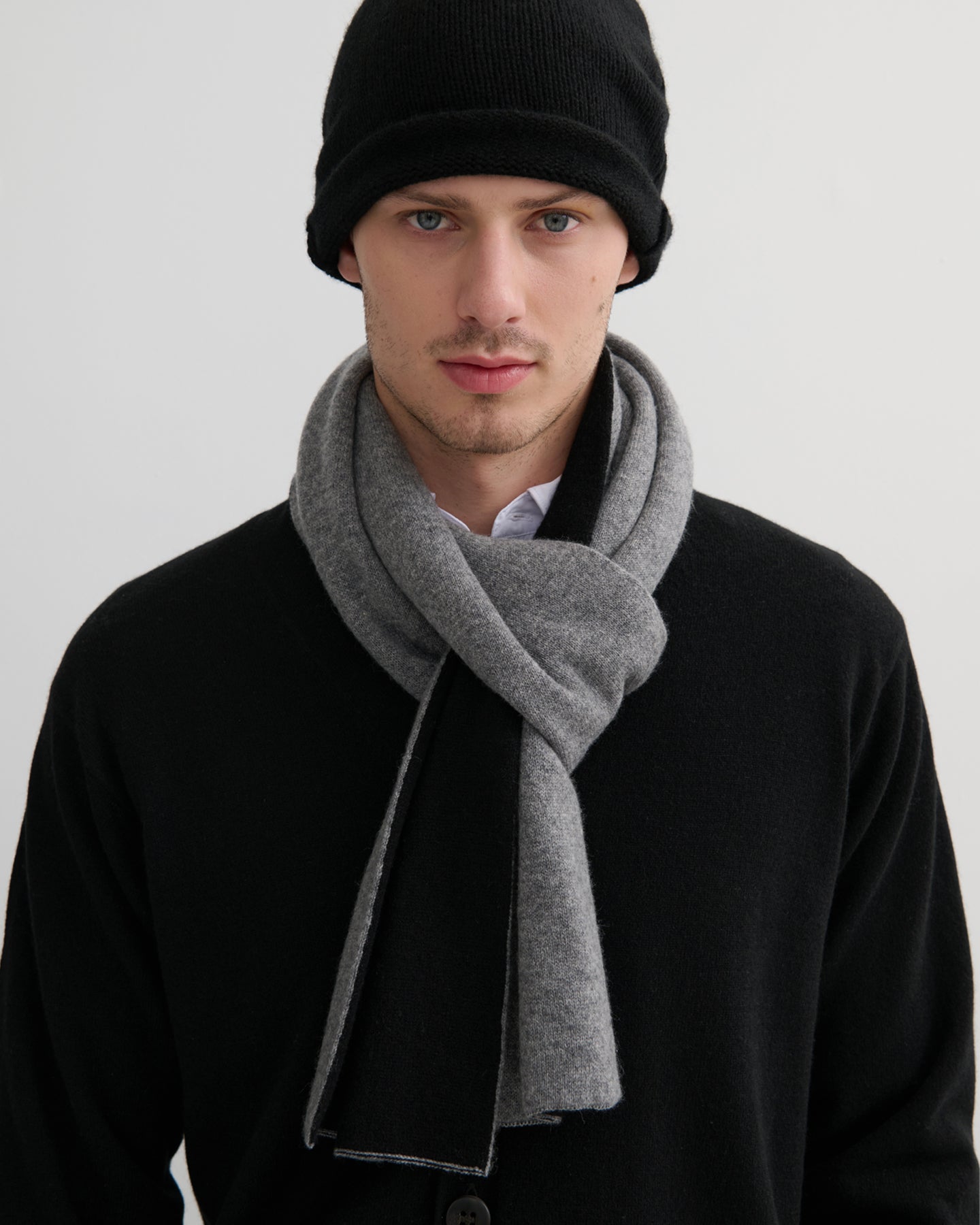 CASHMERE DOUBLE LAYER SCARF - GREY BLACK