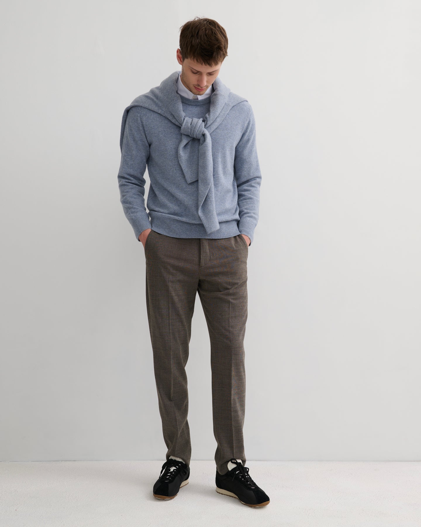 MEN'S CASHMERE CREW NECK PULLOVER - MISTY BLUE