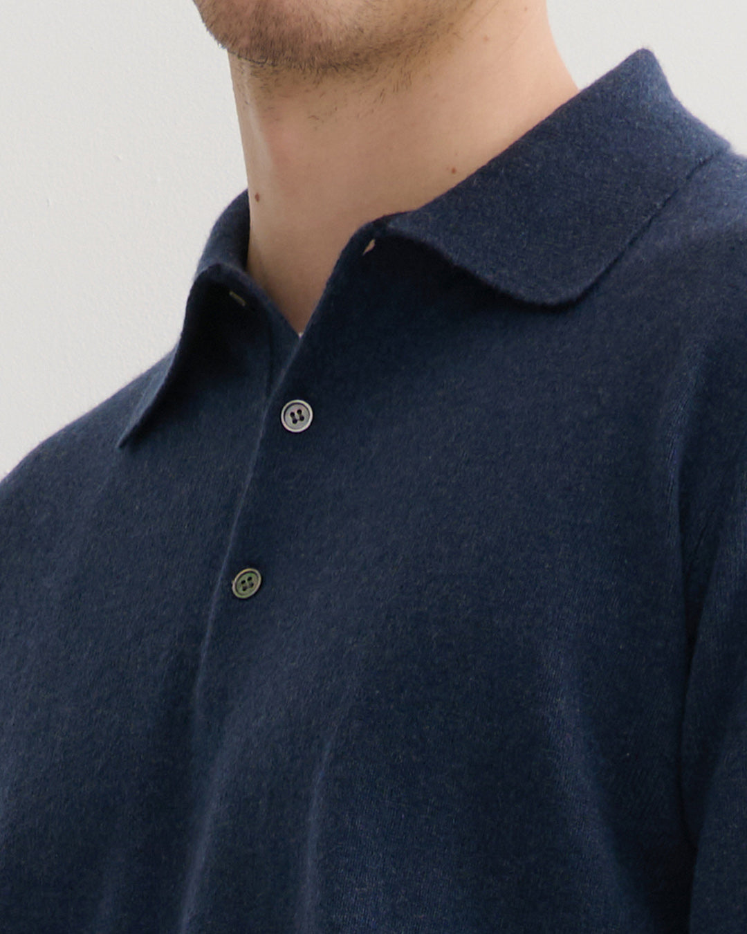 MEN'S CASHMERE POLO STYLE PULLOVER - MIDNIGHT SAPPHIRE
