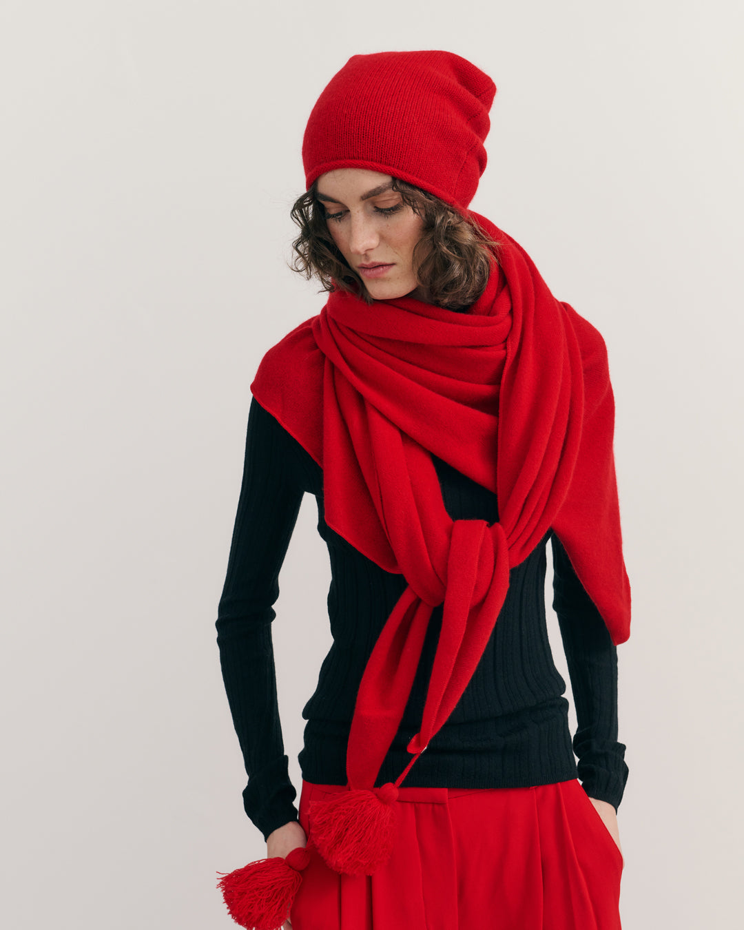 CASHMERE ROLLED EDGE BEANIE