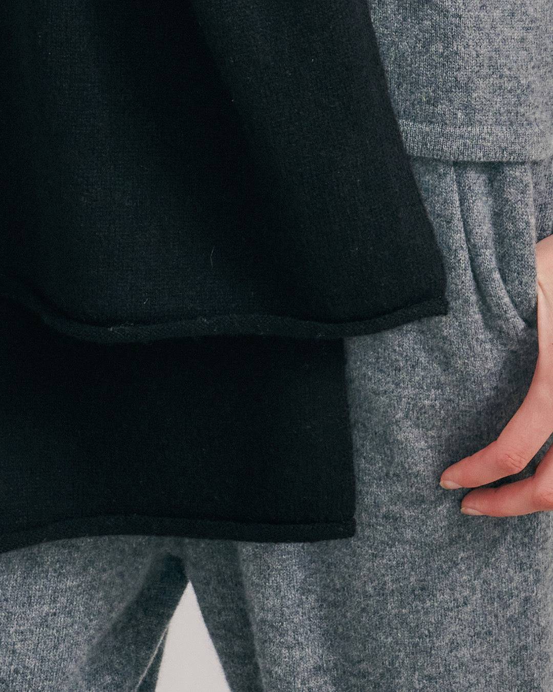 EVERYDAY CASHMERE SCARF - BLACK