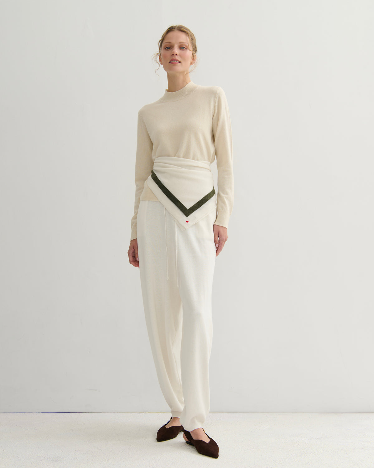 'MY HEART TO YOU' SQUARE SCARF - CREAM/MOSS