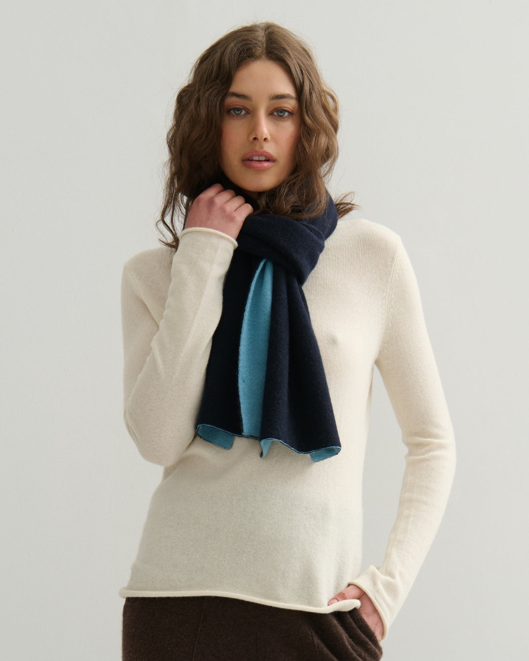 CASHMERE DOUBLE LAYER SCARF - LAKE BLUE