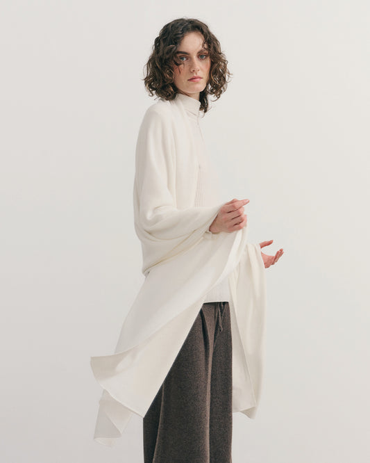 OVERSIZED CASHMERE TRAVEL WRAP - CREAM