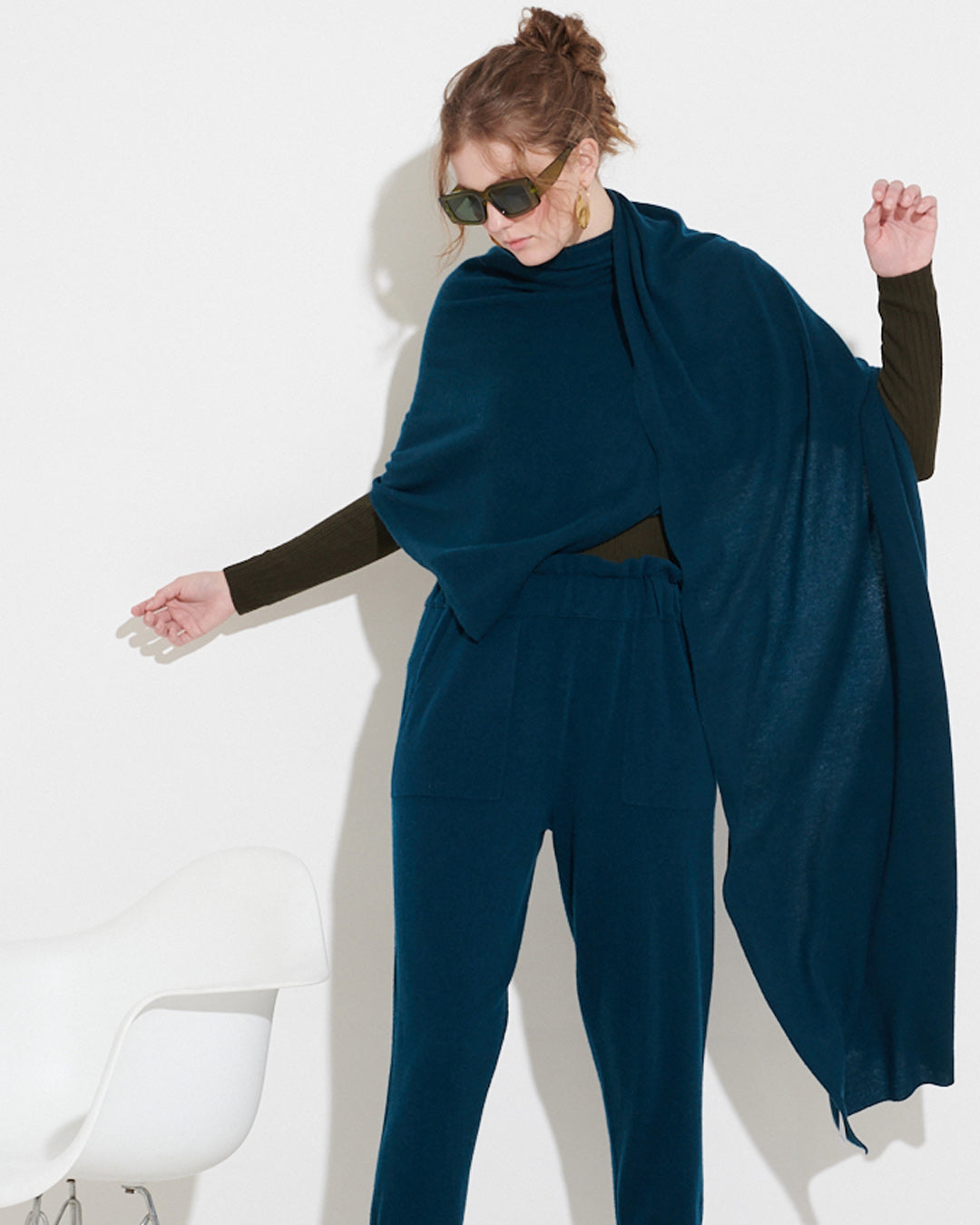 OVERSIZED CASHMERE TRAVEL WRAP - DARK TEAL