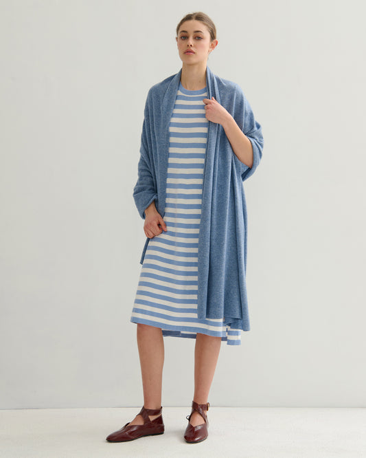 OVERSIZED CASHMERE TRAVEL WRAP - DENIM BLUE