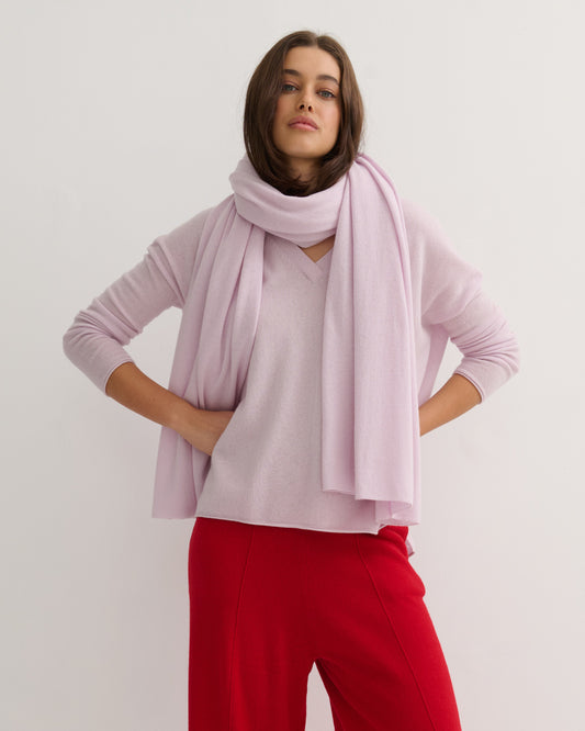 OVERSIZED CASHMERE TRAVEL WRAP - LILAC MIST