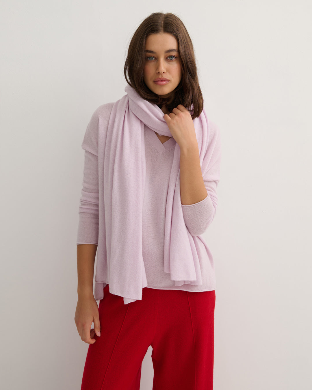 OVERSIZED CASHMERE TRAVEL WRAP - LILAC MIST