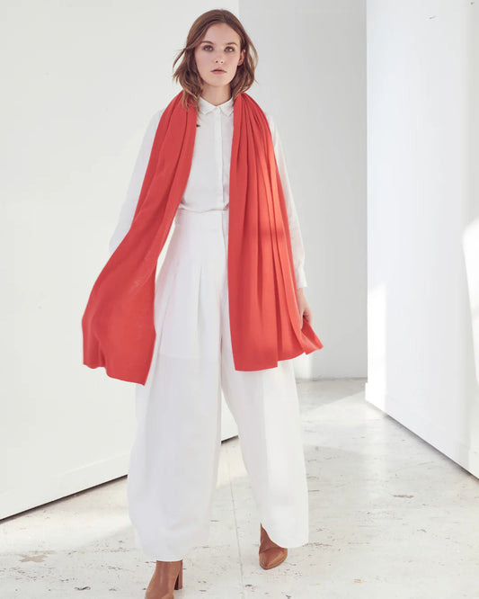 OVERSIZED CASHMERE TRAVEL WRAP - POPPY RED