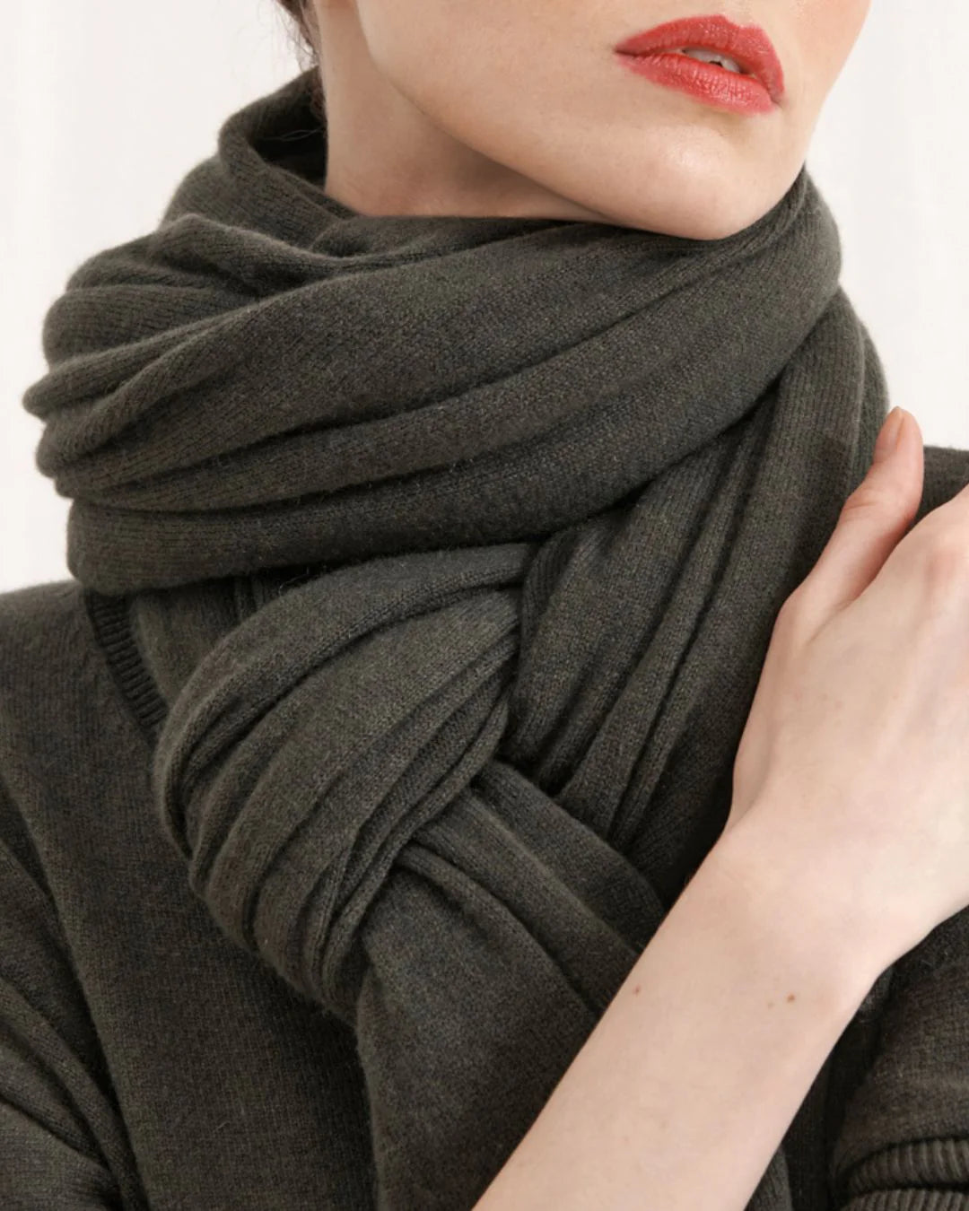 OVERSIZED CASHMERE TRAVEL WRAP - TEAF LEAF