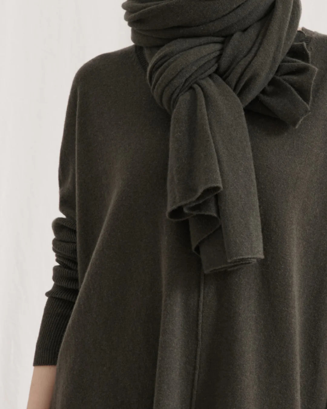 OVERSIZED CASHMERE TRAVEL WRAP - TEAF LEAF