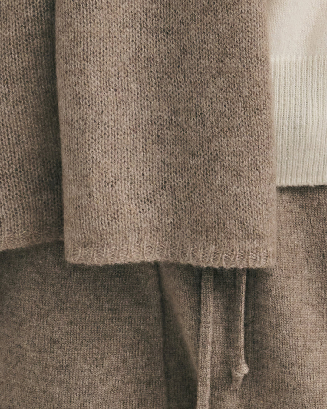 CASHMERE SCARF SHAWL IN ONE - SHIITAKE