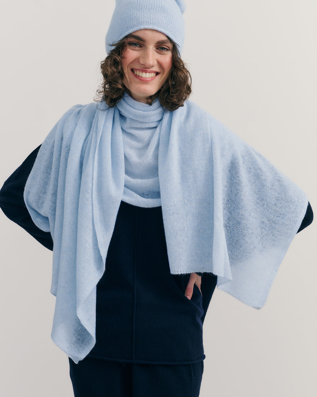 CASHMERE SCARF SHAWL IN ONE - CRYSTAL BLUE