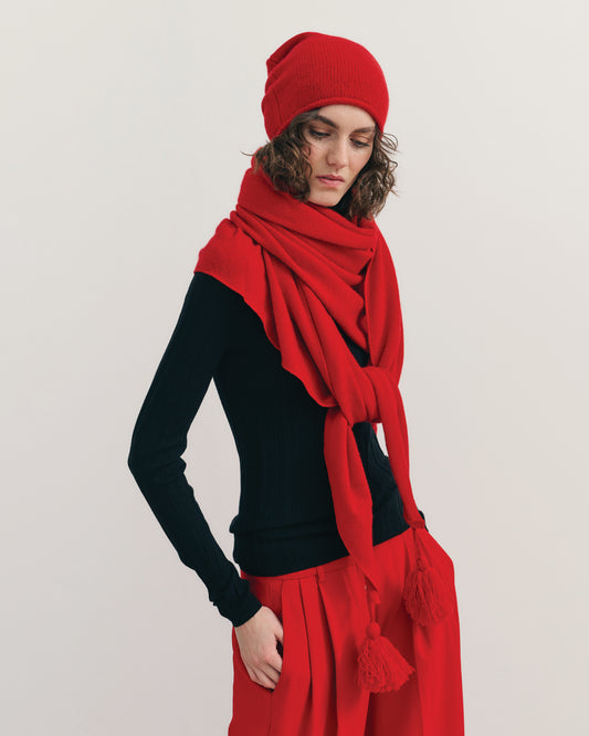 OVERSIZED CASHMERE TRIANGLE SHAW - SCARLET RED