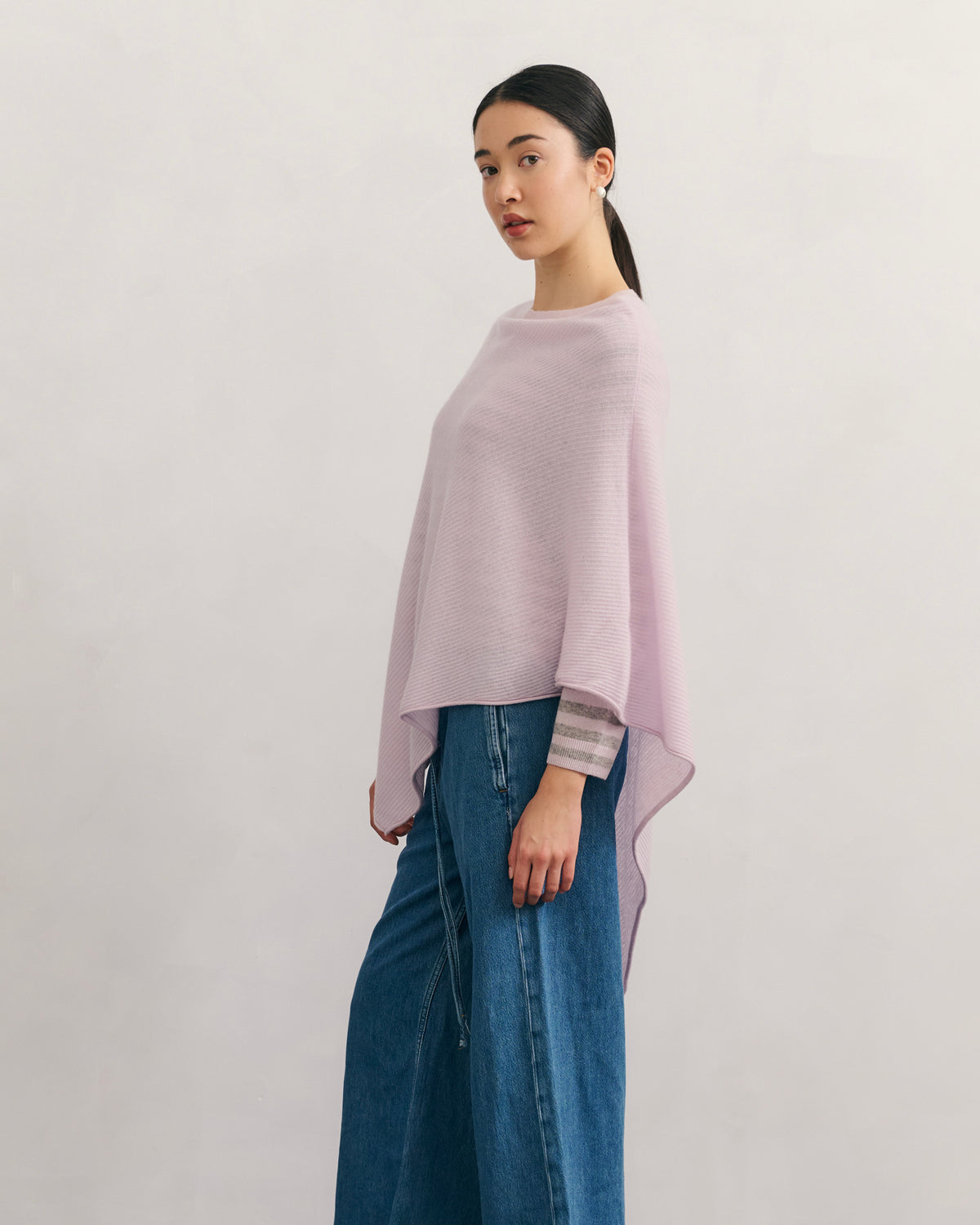 LIKE A BREEZE CASHMERE UTILITY PONCHO - LILAC MIST