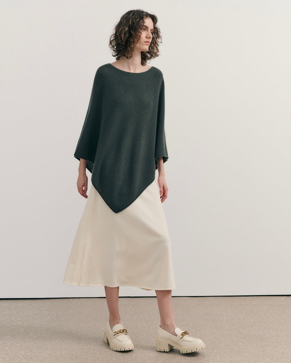 LIKE A BREEZE CASHMERE UTILITY PONCHO - TEA LEAF