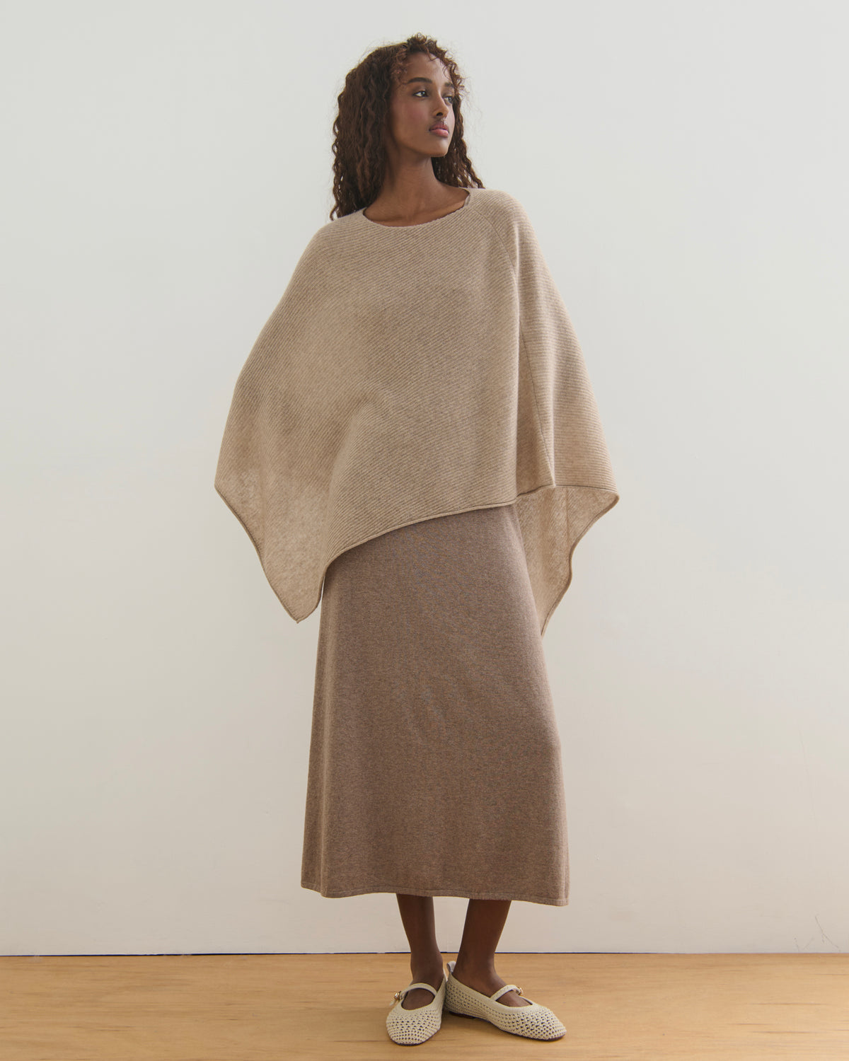 LIKE A BREEZE CASHMERE UTILITY PONCHO - BISQUE